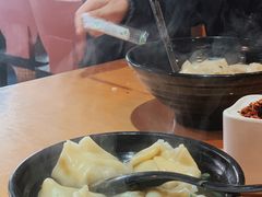 野菜鲜肉大馄饨-真真鲜馄饨店(启蒙路店)