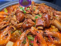 -徐记小怪兽肉蟹煲店(哈西万达金街店)