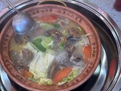 -阿婆情腊排骨火锅(金虹路店)