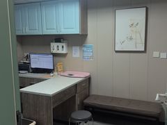 -半岛宠物医院24小时·内窥镜·牙科·碎石中心(府城大道店)