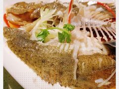 -铜锣湾·有麝自然香(重庆新天地店)