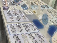 -视野联行眼镜·蔡司·控优点授权(长白万象汇店)