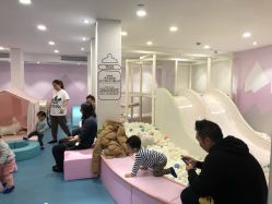 -MINI MARS KIDS CLUB亲子家庭中心(长宁天山店)