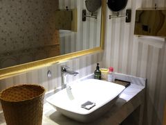 -麦舍MaiMassage(张杨路店)
