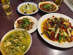 -百年粉蒸牛肉