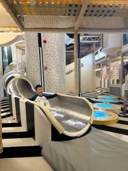 点击看大图 -奈尔宝·儿童乐园·亲子餐厅(苏州大悦城店)