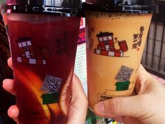驰名丝袜奶茶-香港鸿记冰室
