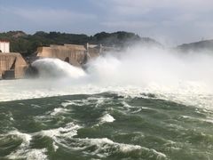 -黄河小浪底水利枢纽风景区