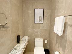 -上海龙之梦万丽酒店