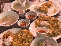 -建国蚵煎蚵面