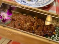 木盒烟熏牛肉饼-龙桥私厨·姜花菊花过桥鱼·顺德菜(容桂店)