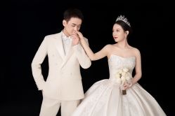 -雪中彩影婚纱摄影·微光艺术中心