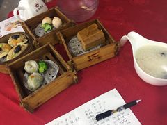 -鼎珑点心仔(燕塘店)