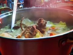 -龙巢盱眙龙虾·牛蛙·烧烤宵夜(八卦岭店)