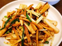 韭芽肉丝炒年糕-知味观小吃·简餐·糕点(萧山店)