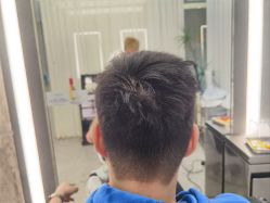 -PE SALON