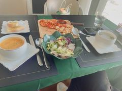 -神秘先生西餐酒廊