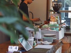 -Line 咖啡(石厦花园店)