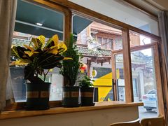 -infinite cafe