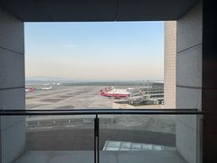 -南京禄口机场雅高铂尔曼大酒店