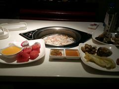 -鲜佰汇海鲜烤肉自助餐厅(银座商城泰安店)