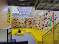 -问山MountQuest攀岩馆