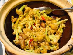 爆香咖喱花菜-汤城小厨•粤菜•靓汤(金宝街店)