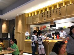 -陈家生煎(世茂双子塔店)