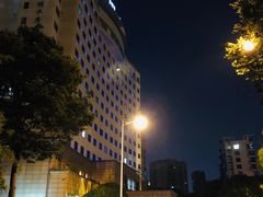 -山明水秀大饭店