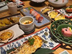 -花和海鲜自助(梅江店)