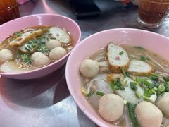 -榮泰米粉湯(Left Shop)