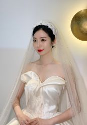 -欣薇婚纱(新源乐汇城店)