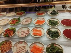-享遇.锅姥姥牛排海鲜自助(小寨店)