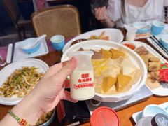 -魏铭鱼头捞饭(晋阳路店)