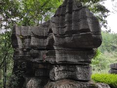 -梭布垭石林景区
