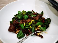 辣爆黄牛肉-食神鱼头佛跳墙(百子湾旗舰店)
