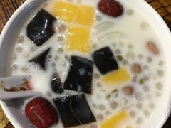 -海口骑楼小吃街