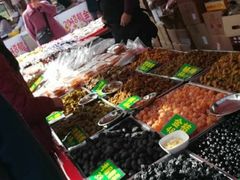 -大宁郁金香公园-停车场