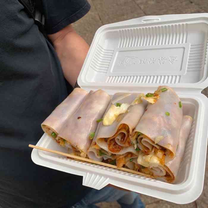 正宗漾濞卷粉-"跟着点评找到的这家小店,阿婆说她做卷粉做.