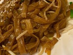 干炒牛河-粤仔湾砂锅粥(滨湖万达店)