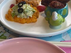 -水桶王国主题餐厅·聚会·生日派对·亲子活动·家庭套餐(亚龙湾希尔顿店)