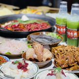 社区老火锅，就是年白