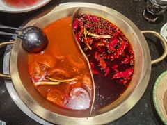 -潮火锅·麻辣牛肉火锅(观音桥方圆·LIVE店)