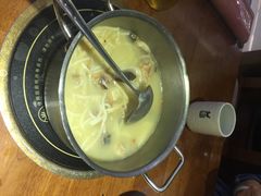 黑鸡小馆(远大路店)-黑鸡小馆(金源店)