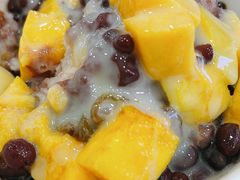红豆芒果刨冰-梁子刨冰王&梁小糖(王顶堤店)