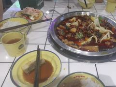 -晓彭肥肠鸡·泡椒鸡火锅(水木天地店)