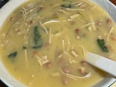 -崔义清鲁菜馆(大明湖店)