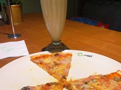 -JINNS锦时 steak&pizza(浸信会礼拜堂旧址店)