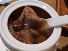 栗子玉竹炖老鸡汤-天府中餐厅·粤菜·海南菜·生猛海鲜(三亚海棠湾洲际度假酒店)
