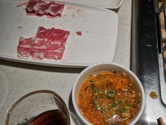 -海底捞火锅鲜切牛肉主题店(长寿路店)